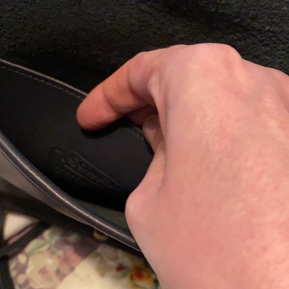 EUC Black classic vintage Coach Bag - Picture 3 of 4